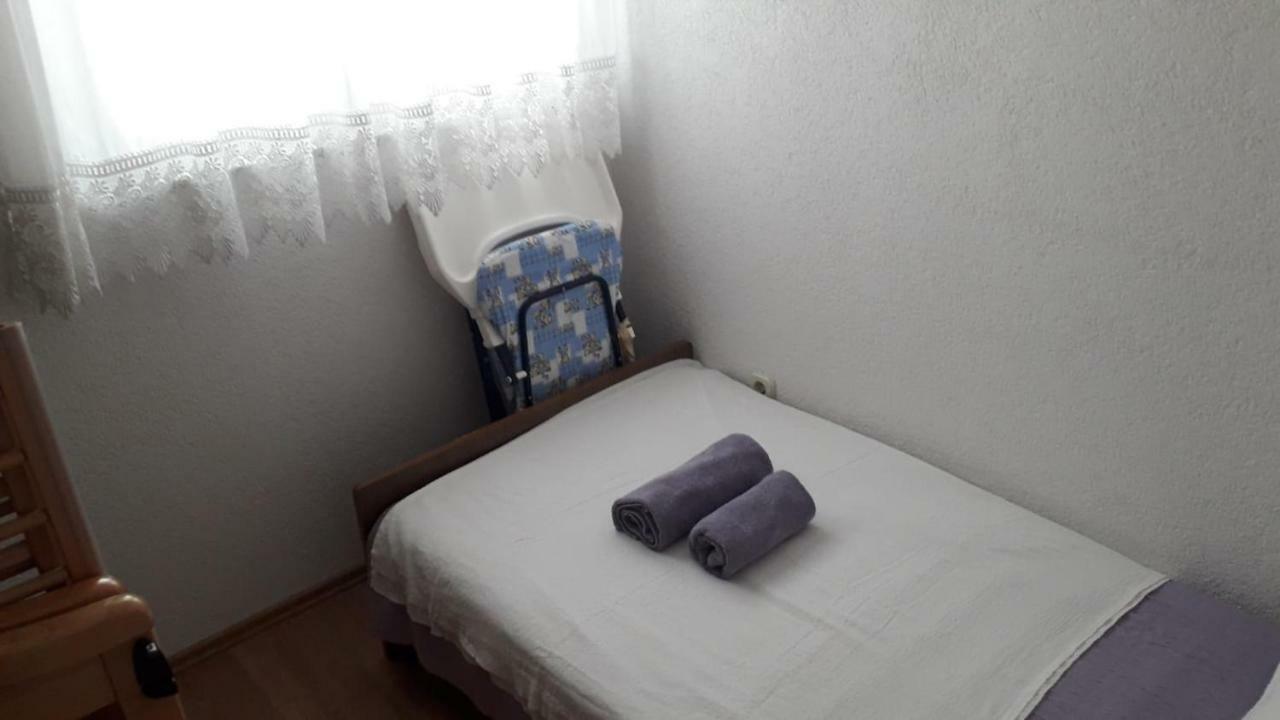 Apartment Hrgic Vir Εξωτερικό φωτογραφία